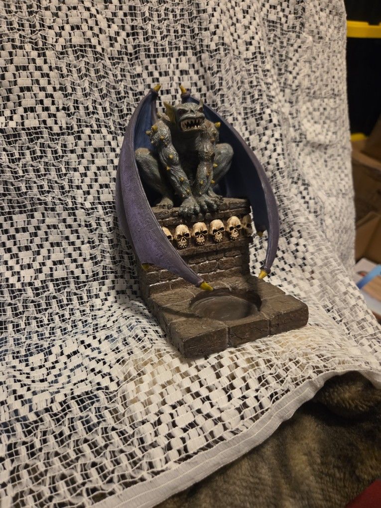 King Gargoyle Candle Holder (Vintage 2002)
