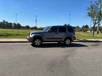 2012 jeep liberty