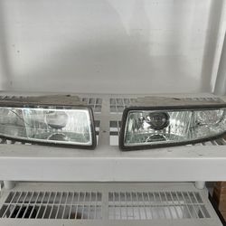 98-07 Lexus LX470 Fog Lights (pair)