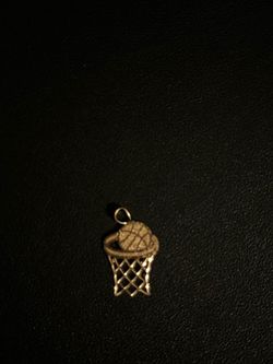 Gold pendant hoop