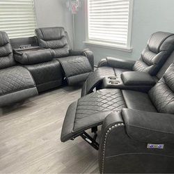 Mother’s Day Special 🎁✨🩷 Sofa set power recliners 