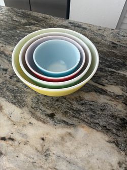 Pyrex Primary Colors Nesting Mixing Bowl Set