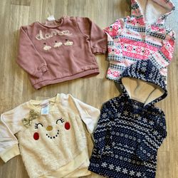 2T girls fleece sweaters