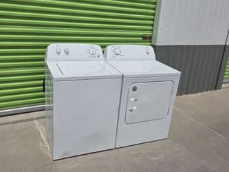 Washer and dryer set