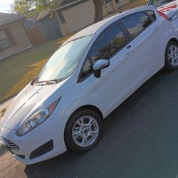 2016 Ford Fiesta