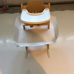 Stokke Tripp Trapp Adjustable Height High Chair