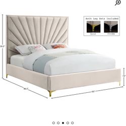 Queen Size Bedframe 