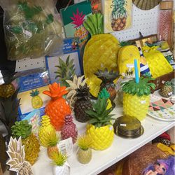 Pineapple Decore
