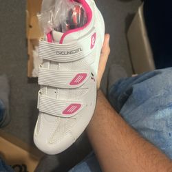 Women’s Cycling Shoes 