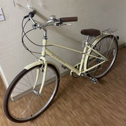 Schwinn Admiral Hybrid Bike 700c Wheels 