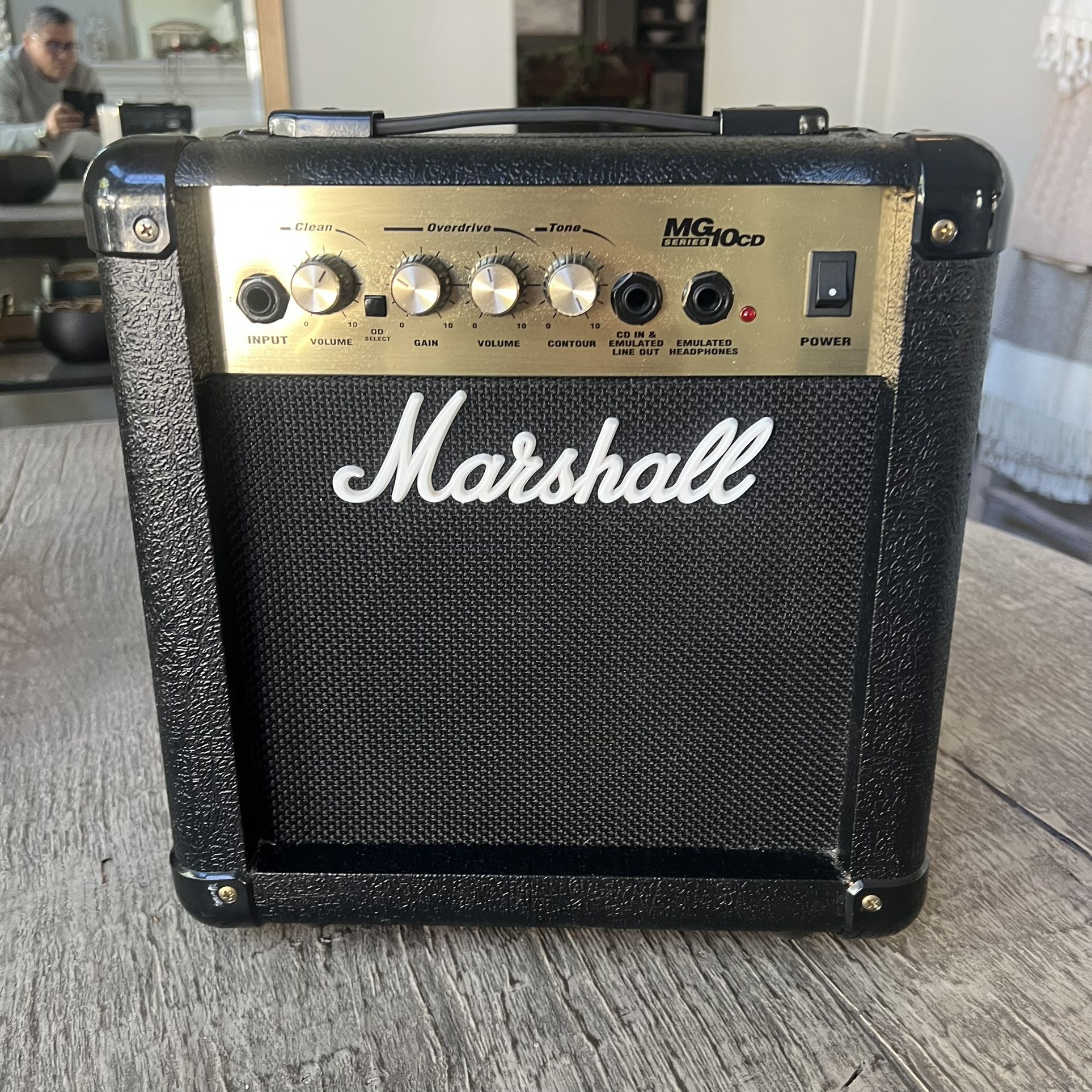 MARSHALL Amplifier MG Series 10CD