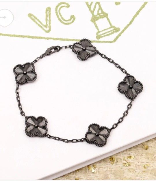 Vaan Clief Bracelet