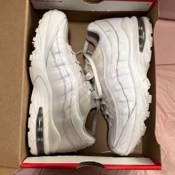Nike Air Max 95 Used. Need A Good Clean Like New