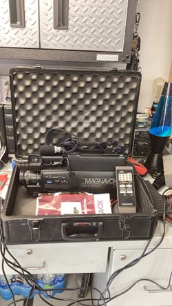 Vintage Magnavox VHS Movie Maker