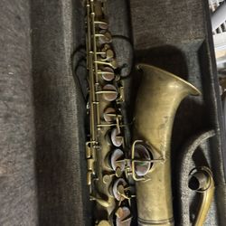 Saxophonee