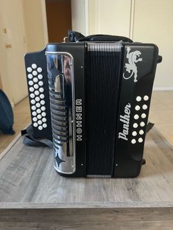 Accordion Hohner Panther Sol/G