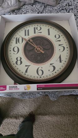 20" Better Homes wall clock
