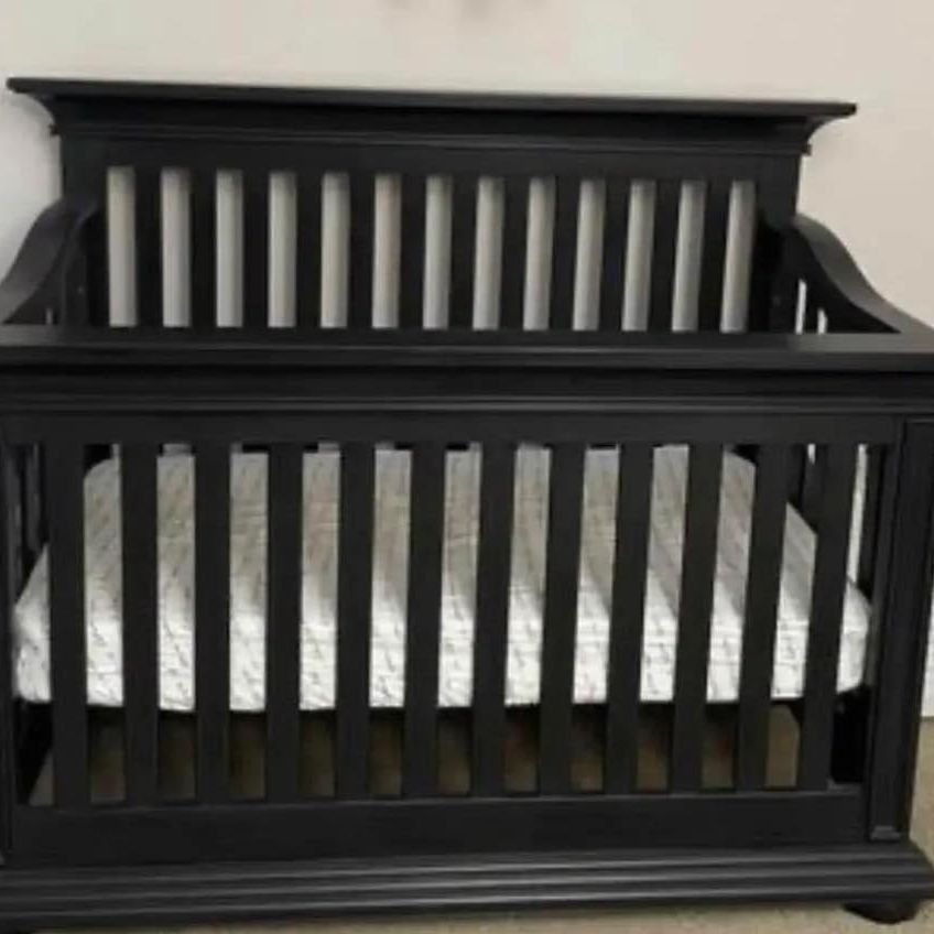 Oxford Baby Harlow Crib for Sale in Virginia Beach VA OfferUp