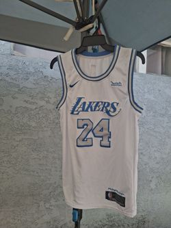 Lakers nike