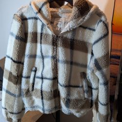 Woman's Reflex Sherpa Plaid Jacket Size M