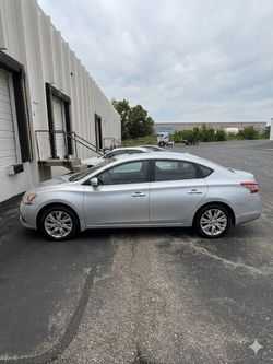 Nissan Sentra SE 2015 LOW MILEAGE