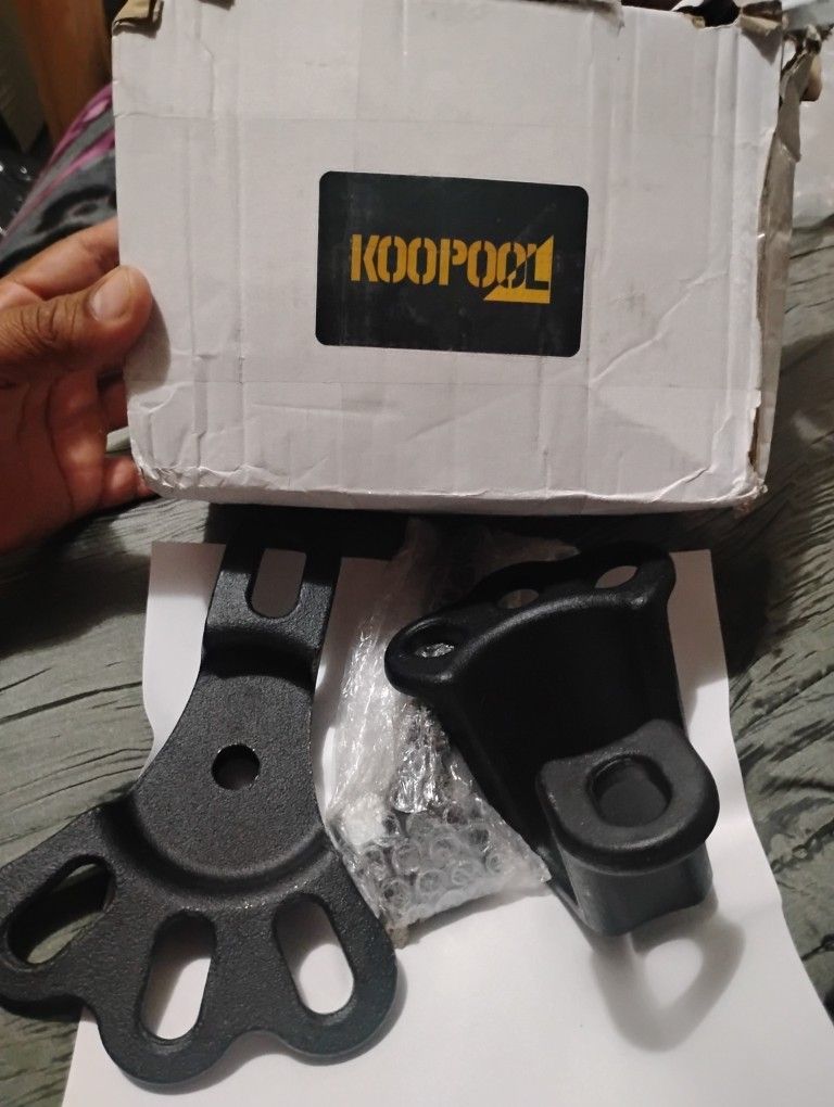 [5Pcs] Universal Front Wheel Hub & Rear Axle Auto Hub Bearing Puller Tool Set