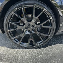 24” SRT challenger Charger Wheels And Tires