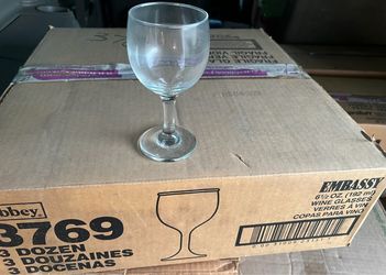 Libbey Embassy 6.5 oz Wine Glasses – 3 Dozen