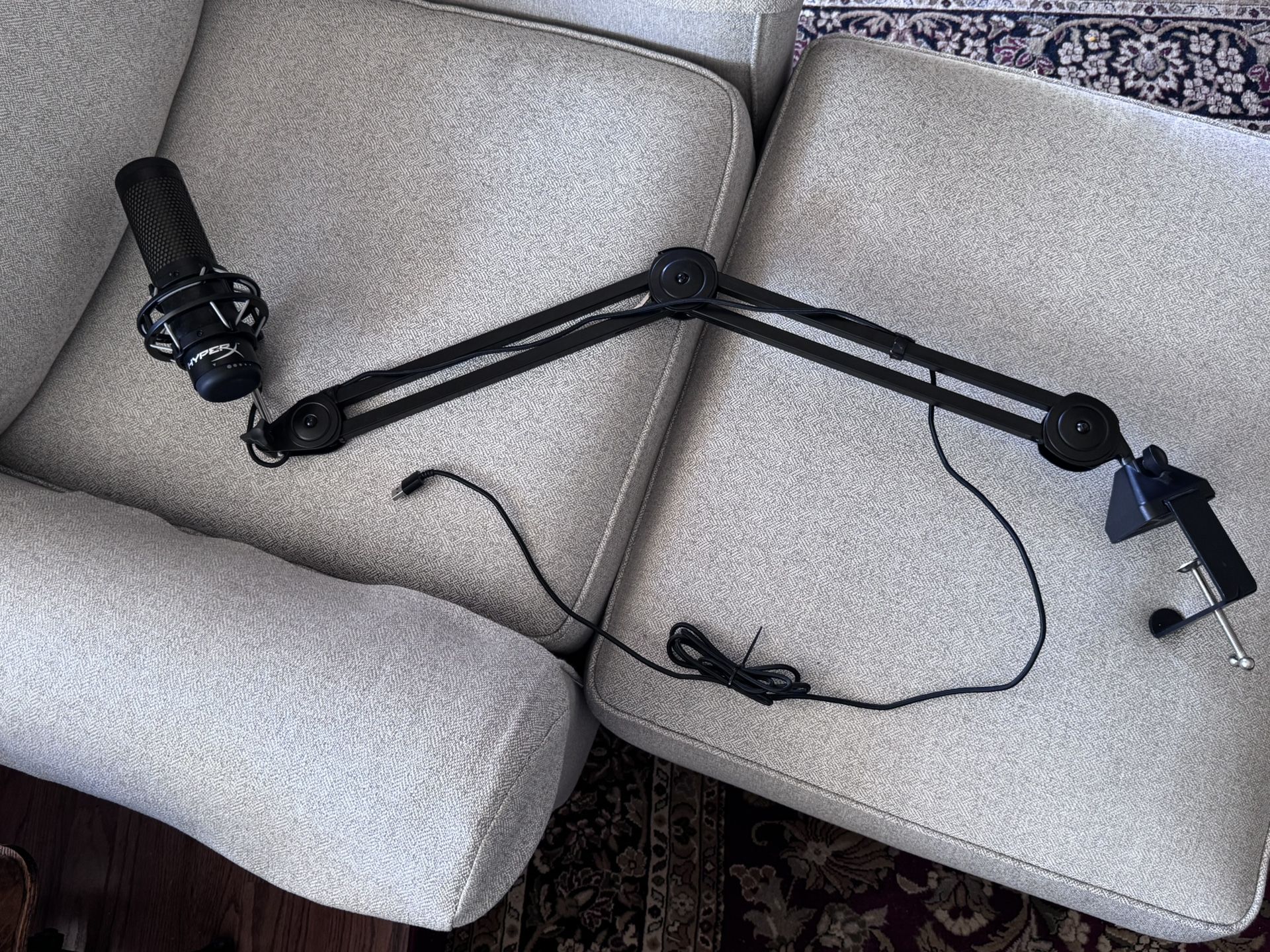 HyperX QuadCast S USB Microphone + Boom Arm – RGB, Pro Streaming Quality!