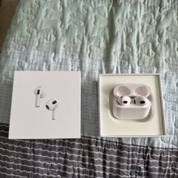 Apple AirPods 3rd Generation Wireless In-Ear Headset - White