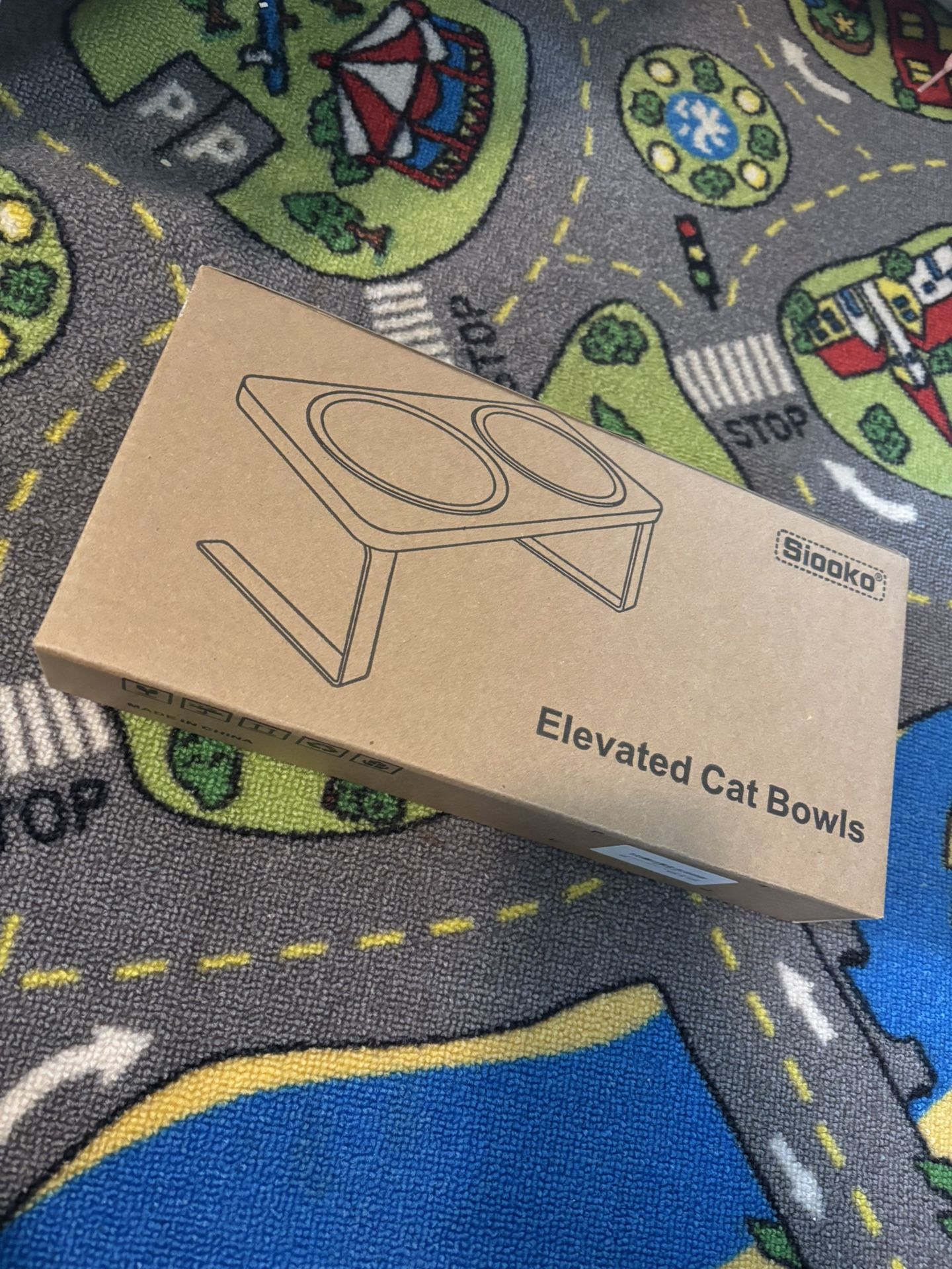 Elevated Cat Bowls.