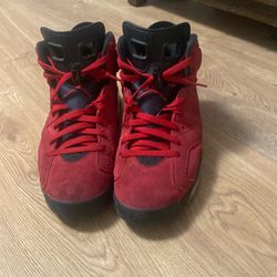 Jordan 6 toro bravo size 10.5