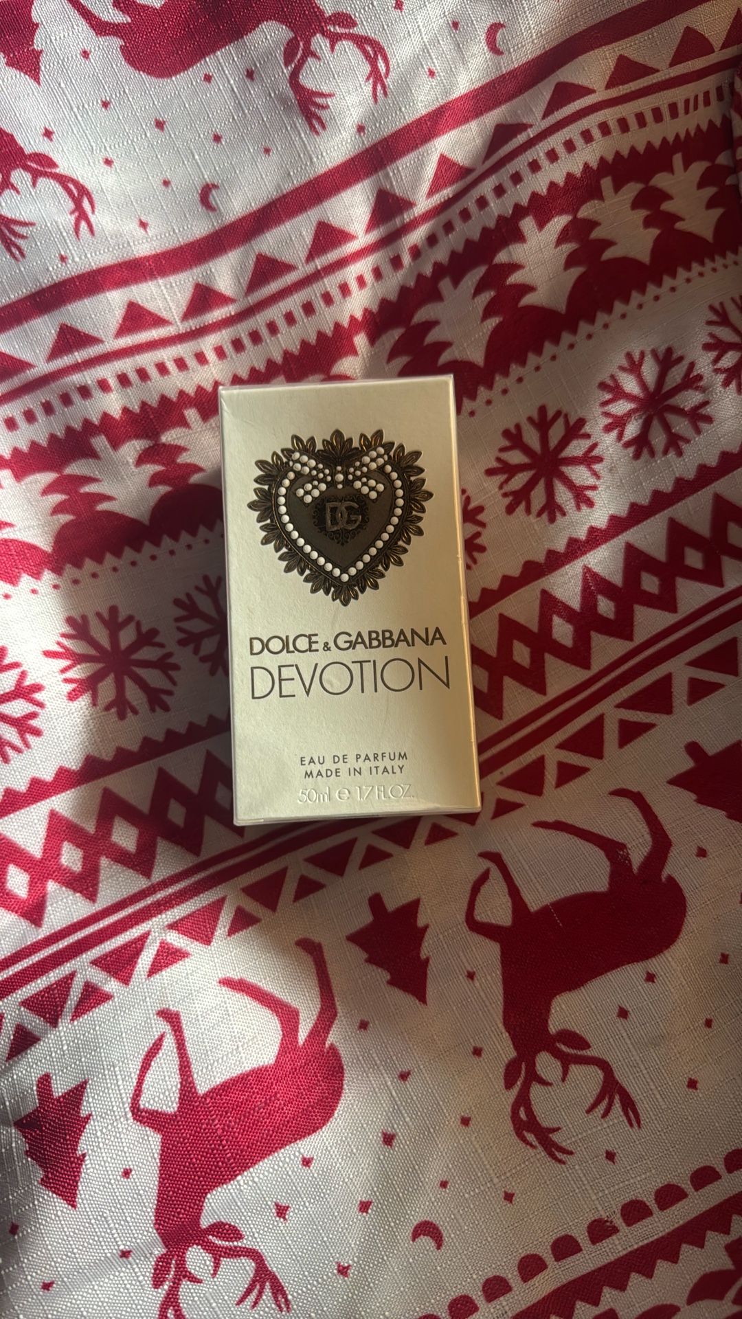 DOLCE & GABBANA. DEVOLTION