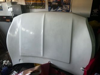 Bronco Fiberglass One Piece Hood