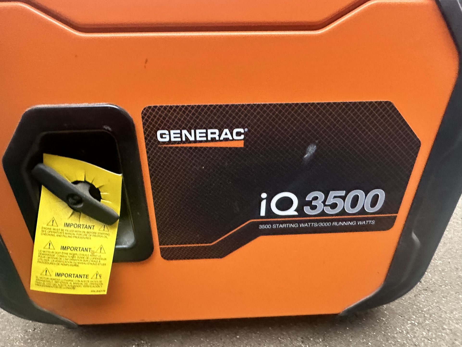 Generac 7127 iQ3500 3,500-Watt Gas-Powered Portable Inverter Generator