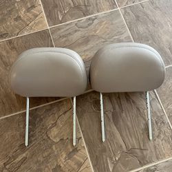 2004 JEEP LIBERTY HEADREST HEAD REST REAR SEAT FITS 2004 