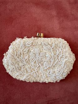 Vintage embroidered coin purse
