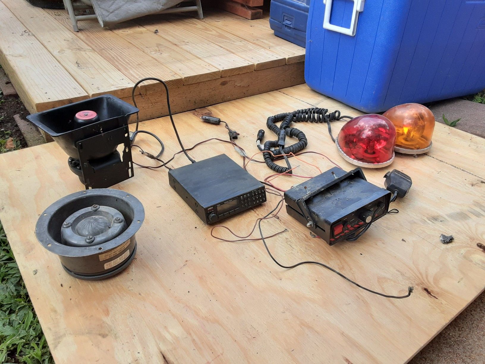 Emergency siren and lights , scanner