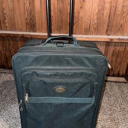 Travel Gear Rolling Suitcase