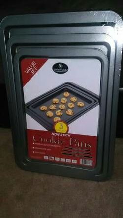 3 piece non stick cookie pans non stick! Brand New in package