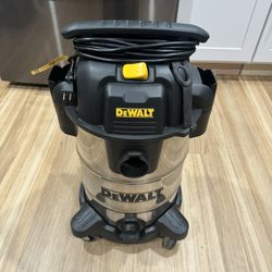 Shop Vac DEWALT
