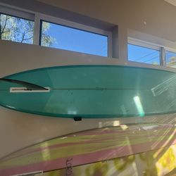 Surfboard 9’0 
