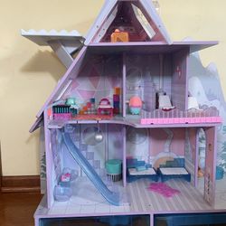 LOL Dollhouse The Chill Winter Cabin