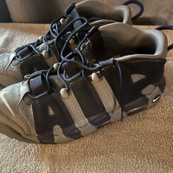 Nike Uptempo Grey And Blue