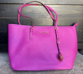 Michael Kors Designer Handbags