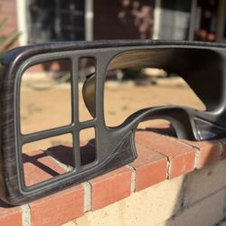 00-02 GMC Yukon Denali Dash Bezel