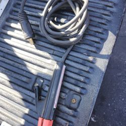 Lincoln Electrode & Cord 220v