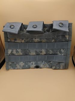 Genuine U.S Military MOLLE II Pouch Read Description $8 Or Best Offer