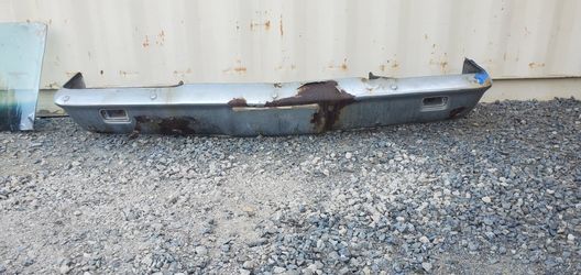 63 Galaxi Frontbumper Core With Brackets