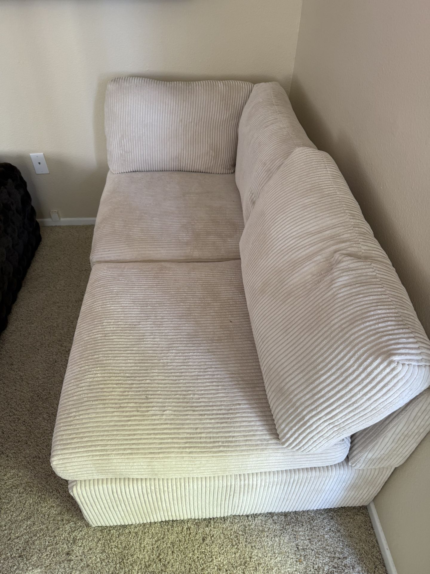 Sectional Couch 